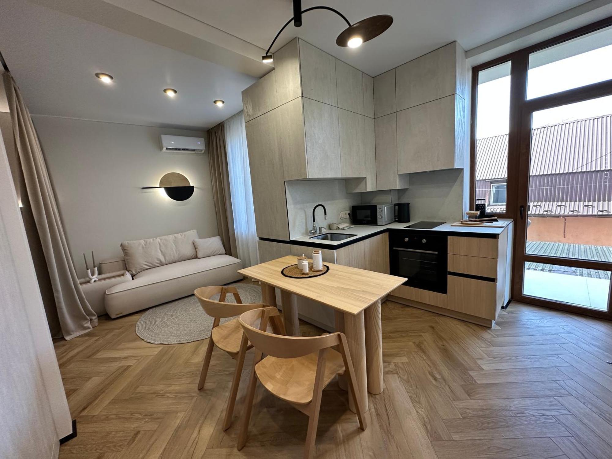 Other Apartments Ivano-Frankivsk Buitenkant foto